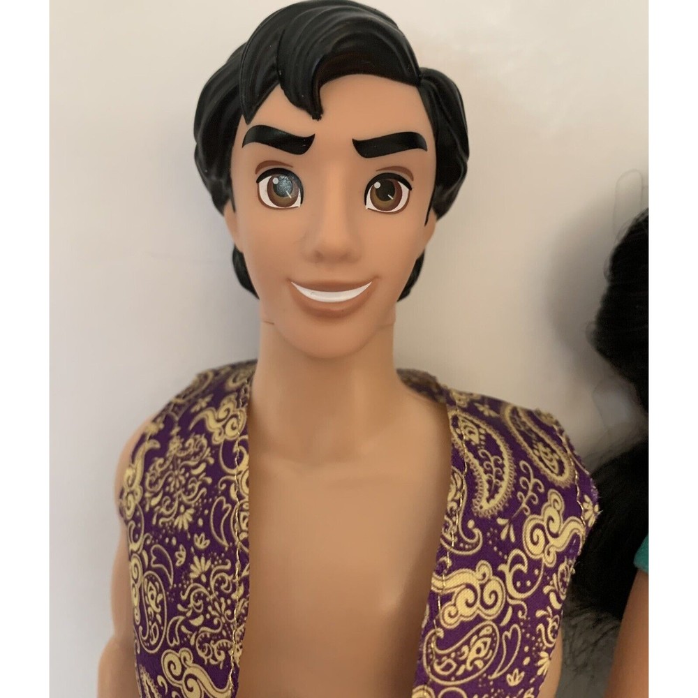 Disney Princess Shimmering Dreams Jasmine and Hasbro Aladdin Dolls - Picture 3 of 12